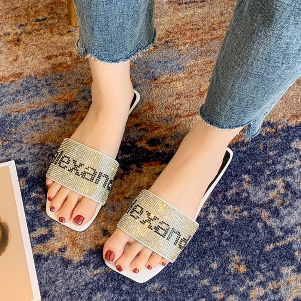 boutique. very comfy